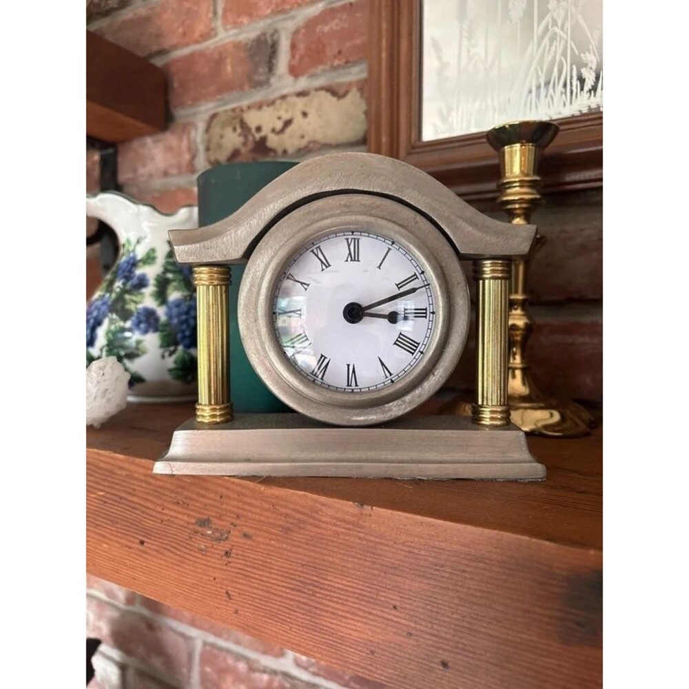 Antique mantle clock